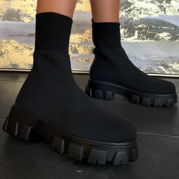 Shoes - Flyest sneaker-Black